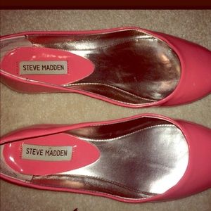 Coral Steve Madden flats