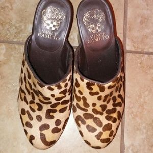 Vince camuto clogs