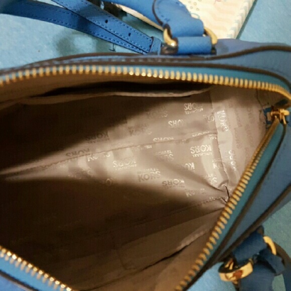 Handbag - Picture 4 of 4