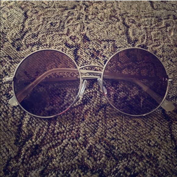 Hippie glasses