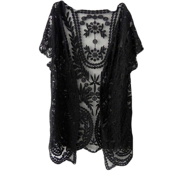 Black lace kimono style