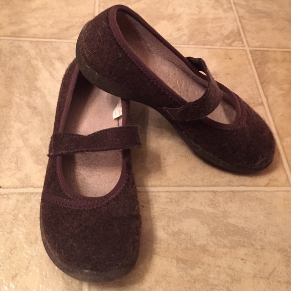 Ll bean brown shoes. Worn once