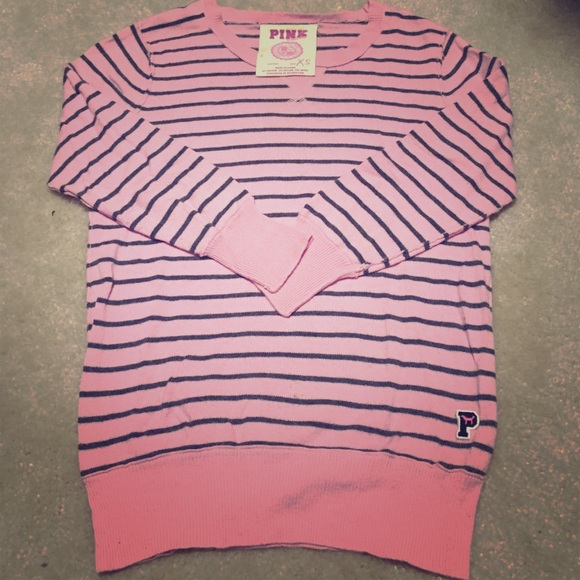 PINK crew neck top