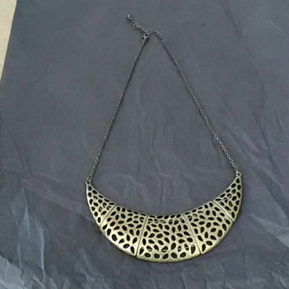 Necklace - Picture 1 of 1