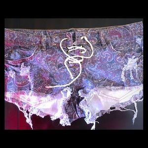 Billabong purple print shorts