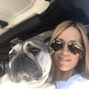 Meet your Posher, Michele