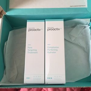 Proactiv + pore targeting and perfection hydrator