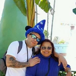 Meet your Posher, Elba i.