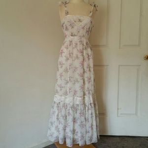 White floral vintage dress