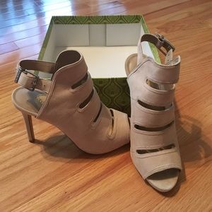 Gianni Bini suede sandals size 8.