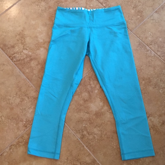 Lululemon Wunder Under Crop