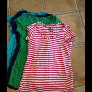 Lot of 4 Old Navy brand maternity tops.