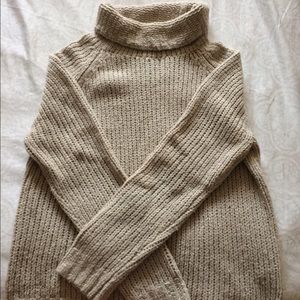 **SOLD** Banana Republic Turtleneck Sweater NWOT