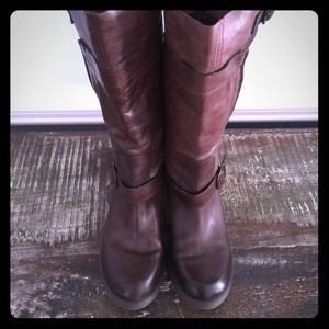 Jessica Simpson  "Pepper" Leather Boots Size 7.5B