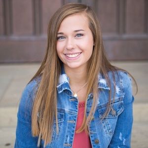 Meet your Posher, Emily