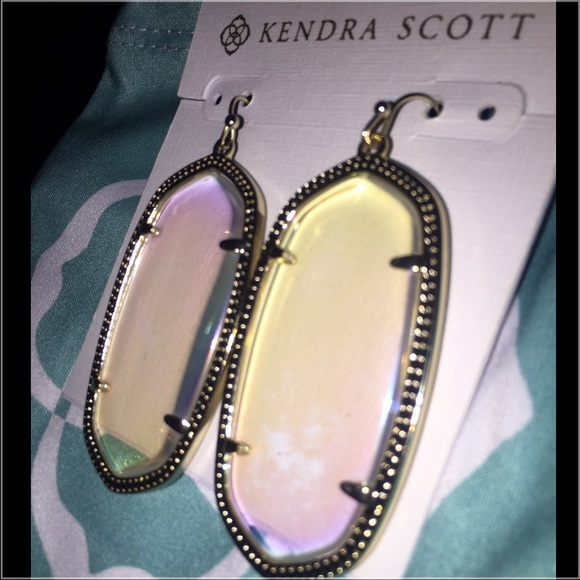 X traded X Kendra Scott iridescent Danielles - Picture 2 of 4