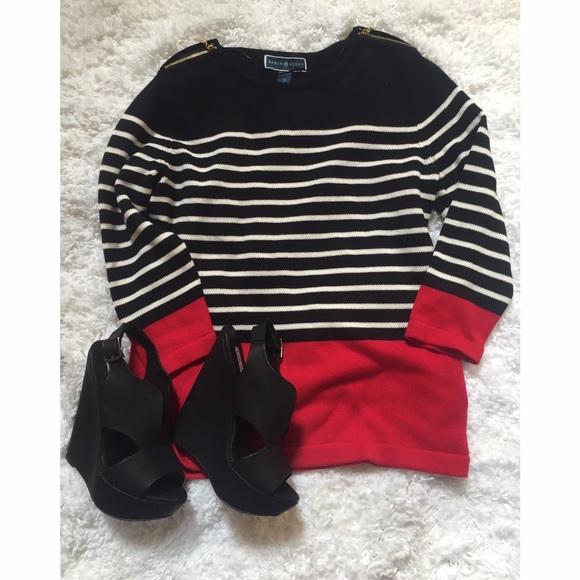 Karen Scott Sweaters - $5 SALE!!Karen Scott Striped Zip Shoulder