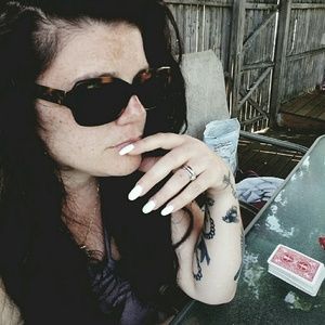 Meet your Posher, Diana