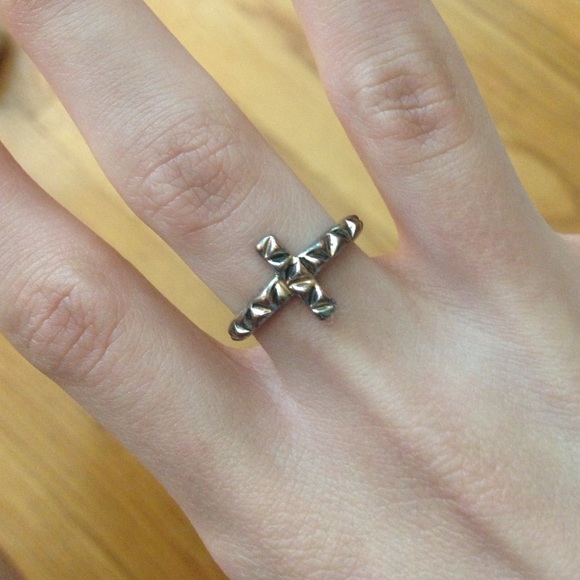 cross ring