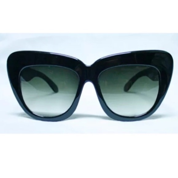 Retro big Chelsea Nicole sunglasses - Picture 2 of 3