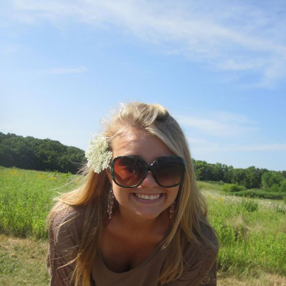 Meet your Posher, Jennifer