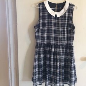 Forever 21 collared dress