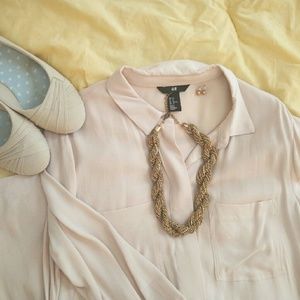 Beautiful H&M dusty rose button sheer dress