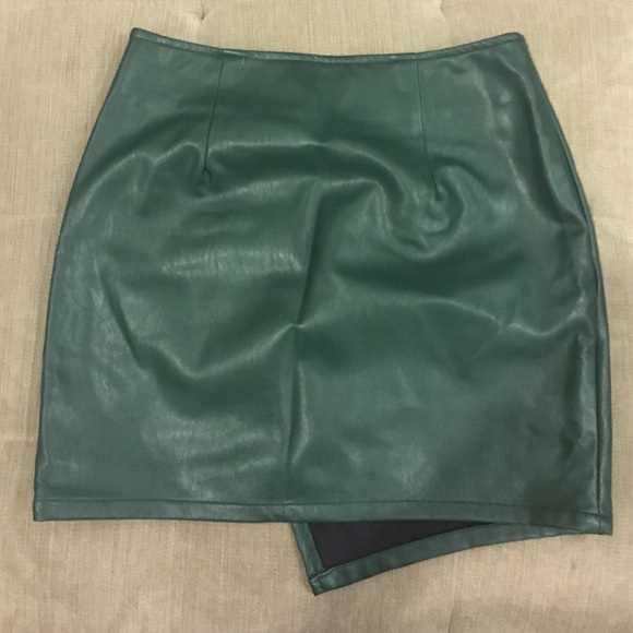 ASSYM SKIRT - Picture 2 of 2