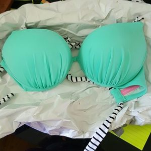 NWOT Victoria's secret push up swim top - 36D