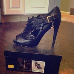 Fabulous Baby Phat peep toes!