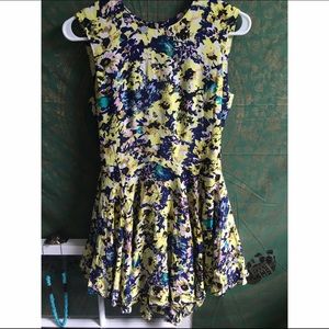 Gorgeous asymmetrical H&M dress