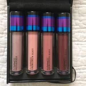 MAC Irresistibly Charming Lipgloss Set in Nude
