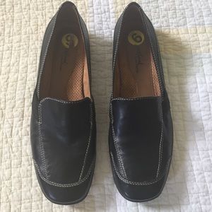 NWOT Black Naturalizer Dress Shoe SZ 9