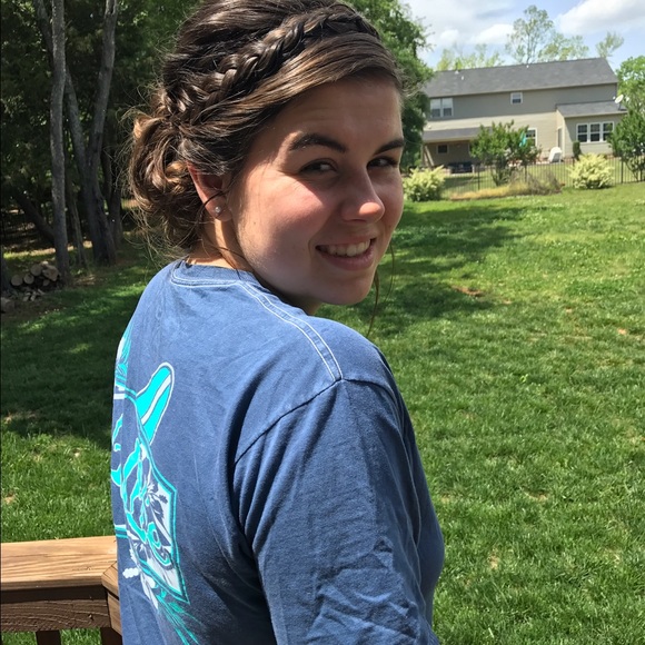 Meet your Posher, Bethany - Picture 2 of 2