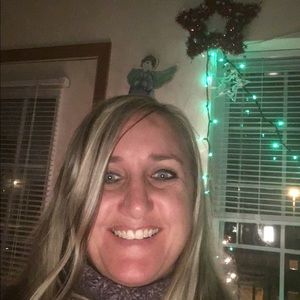 Meet your Posher, Renee