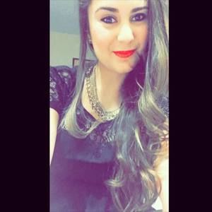 Meet your Posher, Rebeca