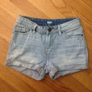 bdg light blue mid rise shorts