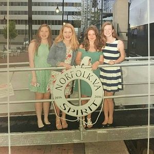 Meet your Posher, Sophie