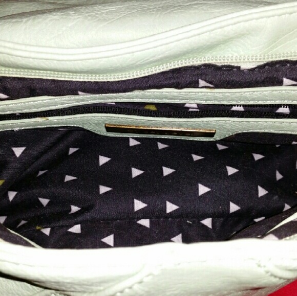 Purse - Picture 2 of 2