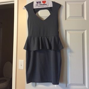 🆕 WITH TAGS 🎉🙌🏻! Medium Gray Dress