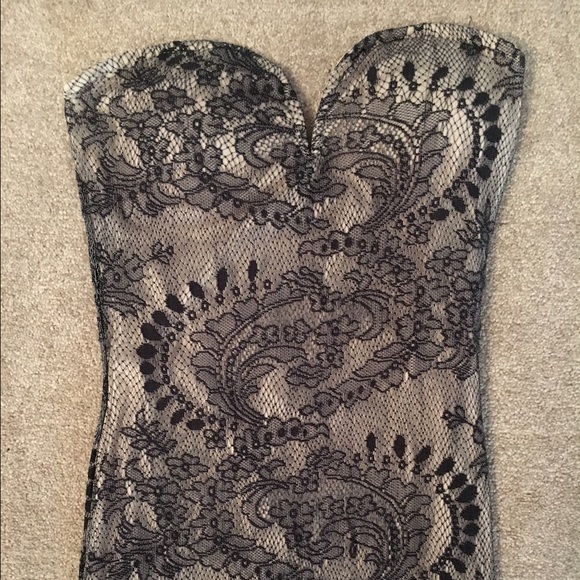 Dress - Picture 2 of 4