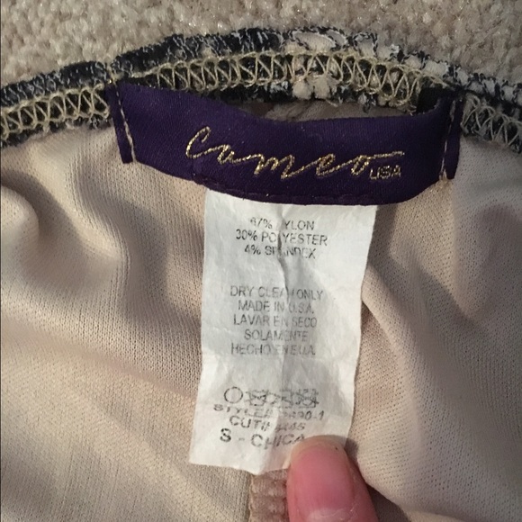 Dress - Picture 4 of 4