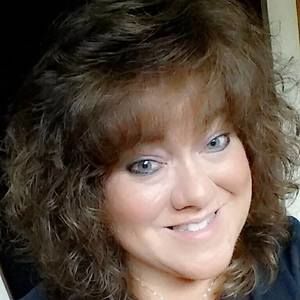 Meet your Posher, Lisaandrobert