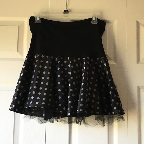 🖤 Adorable Polka Dot Skirt🔥 059 - Picture 1 of 2
