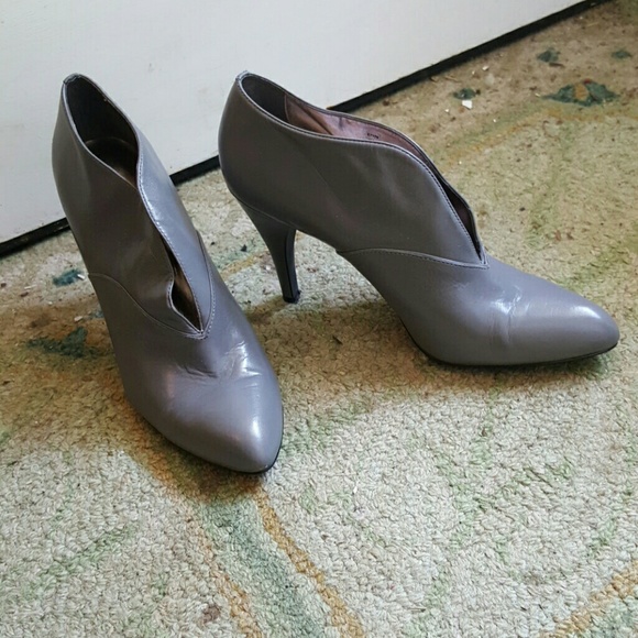 Calvin Klein booties - Picture 1 of 2