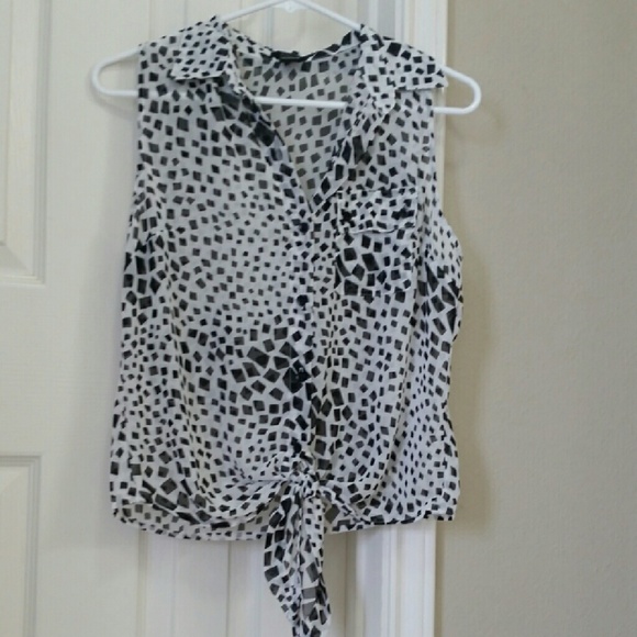 Blouse - Picture 2 of 2