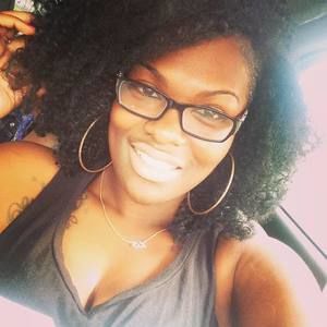 Meet your Posher, Myraa