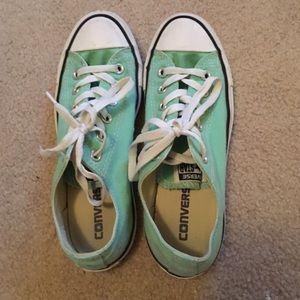 Mint green converse