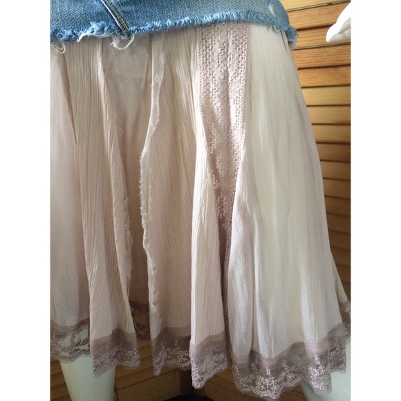 Refashioned Hollister Boho Skirt - Picture 4 of 4