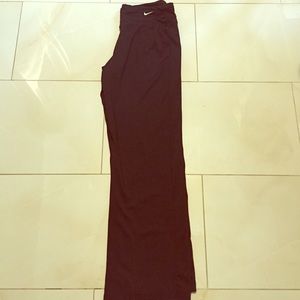 Nike performance stretch pants